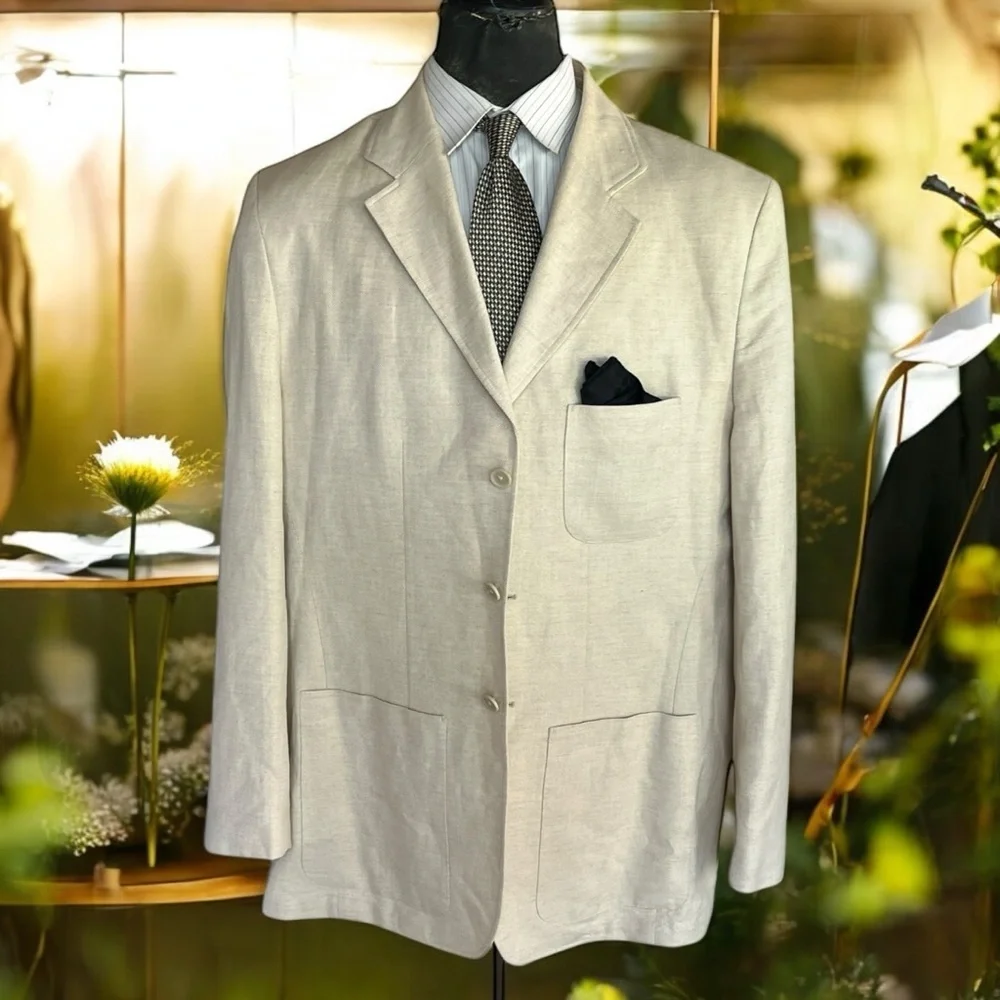Structure Cream Sport Coat with Refined Tailoring☑️